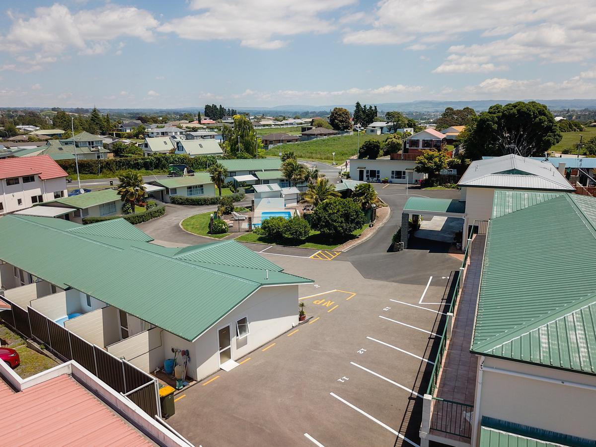 Cottage Park Thermal Motel Tauranga Exterior photo